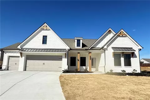 5528 Tullis Dr, Gainesville, GA 30507