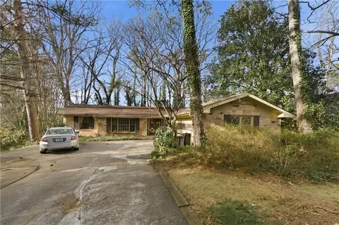 4094 Thunderbird Trl, Stone Mountain, GA 30083