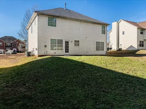 Exterior - 11950 Markham Way, Hampton, GA 30228 photo 4 of 5