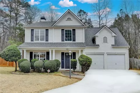 370 Manor Glen Dr, Suwanee, GA 30024
