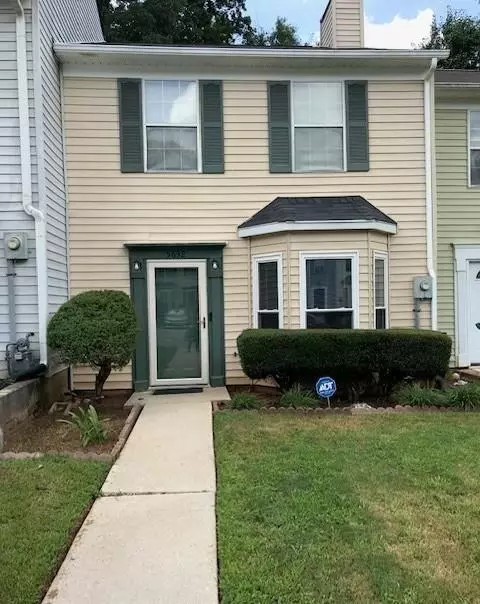 5632 Stonington Trace Pkwy, Stone Mountain, GA 30087