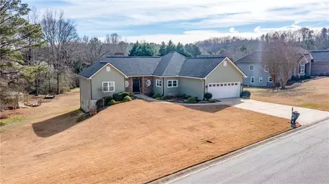 4979 Planters Way, Flowery Branch, GA 30542