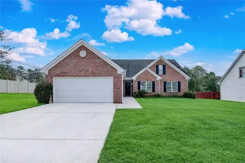 2250 Thornberry Dr, Lawrenceville, GA 30044