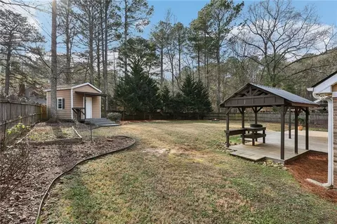 Exterior - 665 Herring Rd, Grayson, GA 30017 photo 8 of 16