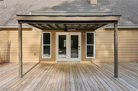 Exterior - 665 Herring Rd, Grayson, GA 30017 photo 11 of 16