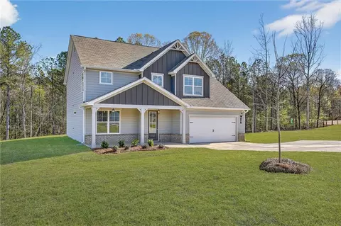 43 Cooper Dr, Mansfield, GA 30055