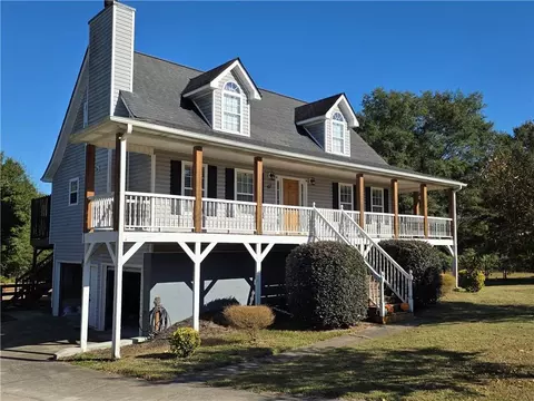 67 Haley Ct, Powder Springs, GA 30127
