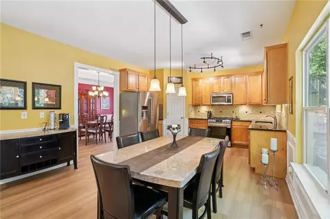Dining - 715 Moonlight Way, Suwanee, GA 30024 photo 4 of 5