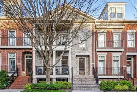 813 Creekgarden Ct, Atlanta, GA 30339