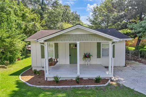 376 Pine St NE, Marietta, GA 30060