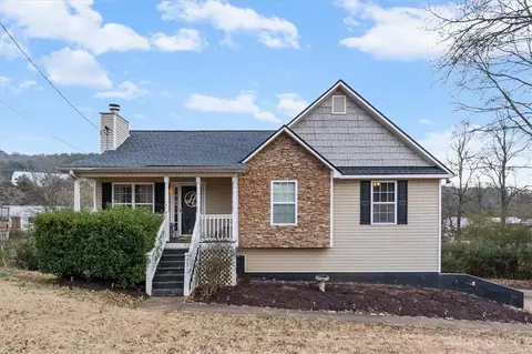 93 4th St, Emerson, GA 30137
