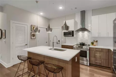 112 Rogers St NE #305, Atlanta, GA 30317