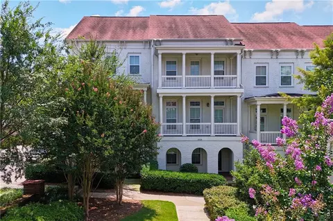 1928 Morrison Dr, Decatur, GA 30033