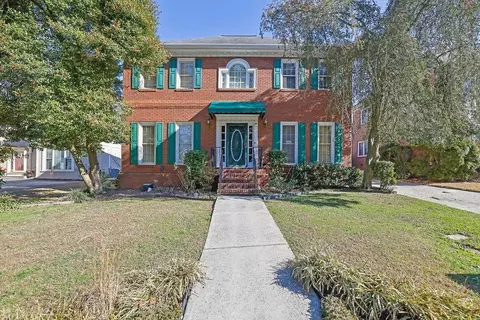 2492 Summeroak Dr, Tucker, GA 30084