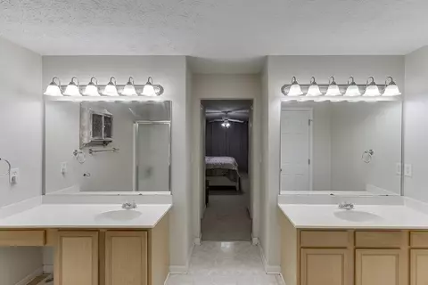 4121 Evian Way, Gainesville, GA 30507