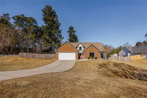 5790 Newberry Point Dr, Flowery Branch, GA 30542