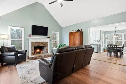 Living - 125 Cardinal Ct, Covington, GA 30016 photo 1 of 1