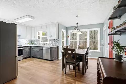 Kitchen - 125 Cardinal Ct, Covington, GA 30016 photo 2 of 2