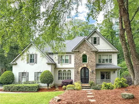 355 Hurst Bourne Ln, Johns Creek, GA 30097