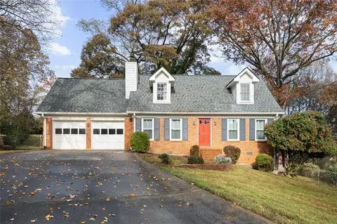 474 Daisy Trl, Lawrenceville, GA 30046