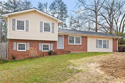 114 Woodglen Dr, Woodstock, GA 30188