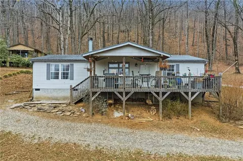 290 Rocky Mountain Pl, Suches, GA 30572