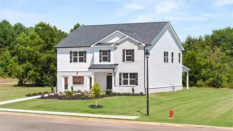 76 Weymouth Dr, Locust Grove, GA 30248