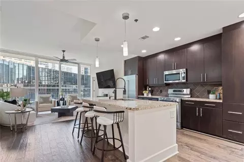 1080 Peachtree St NE #804, Atlanta, GA 30309