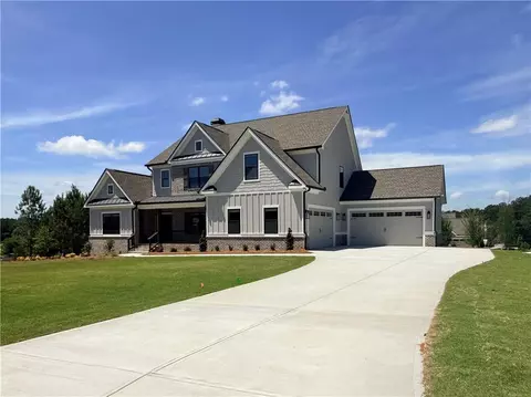 2113 Stonegate Way, Monroe, GA 30656