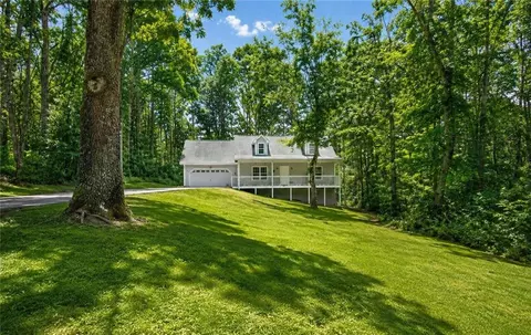 604 Punkintown Rd, Villa Rica, GA 30180
