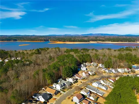 View/Area - 3021 Heatherbrook Trce, Canton, GA 30114 photo 3 of 12