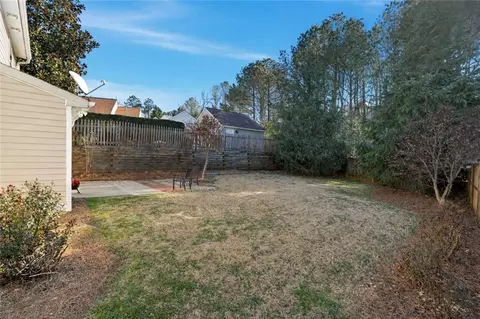 Exterior - 3021 Heatherbrook Trce, Canton, GA 30114 photo 5 of 7