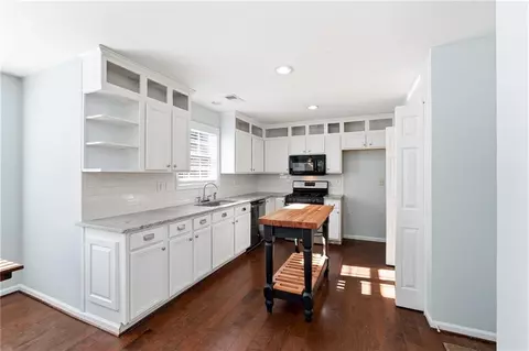 Kitchen - 3021 Heatherbrook Trce, Canton, GA 30114 photo 1 of 4