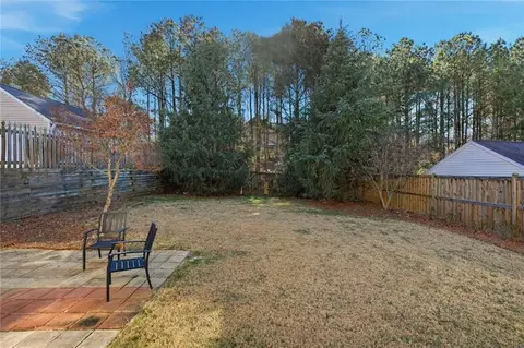 Exterior - 3021 Heatherbrook Trce, Canton, GA 30114 photo 3 of 7