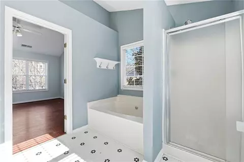 Bath - 3021 Heatherbrook Trce, Canton, GA 30114 photo 5 of 6