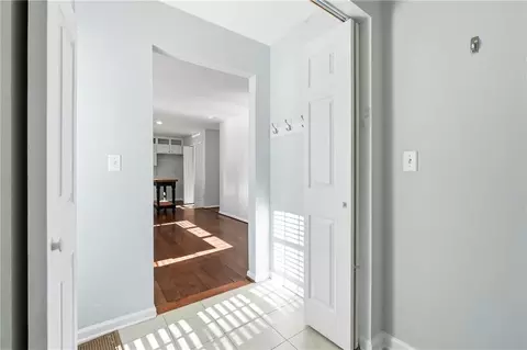 Entry Way - 3021 Heatherbrook Trce, Canton, GA 30114 photo 3 of 3