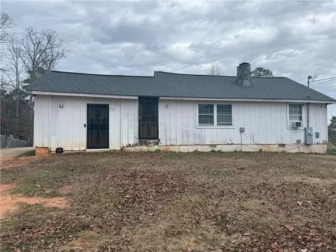 5405 Milam Rd, Fairburn, GA 30213