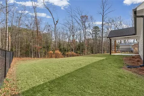 Exterior - 1816 Oak Spring St, Statham, GA 30666 photo 6 of 8