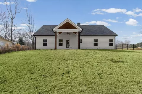 Exterior - 1816 Oak Spring St, Statham, GA 30666 photo 8 of 8