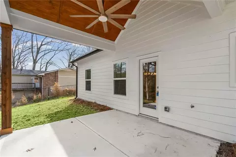 Exterior - 1816 Oak Spring St, Statham, GA 30666 photo 5 of 8