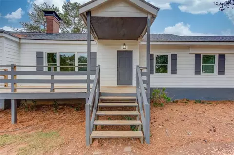 Exterior - 2560 Whitney Rd, Monroe, GA 30655 photo 2 of 11