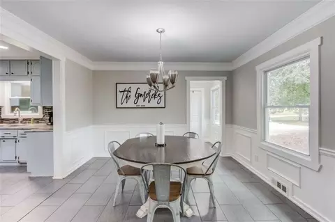 Dining - 2560 Whitney Rd, Monroe, GA 30655 photo 1 of 2