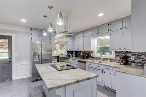 Kitchen - 2560 Whitney Rd, Monroe, GA 30655 photo 1 of 3