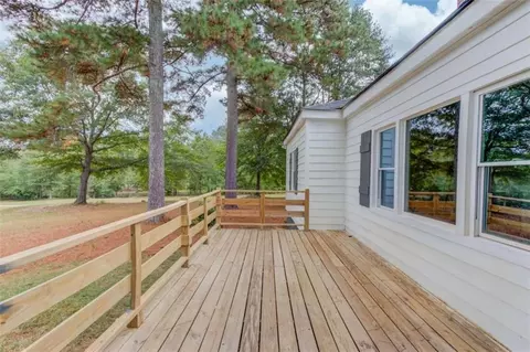 Exterior - 2560 Whitney Rd, Monroe, GA 30655 photo 3 of 11