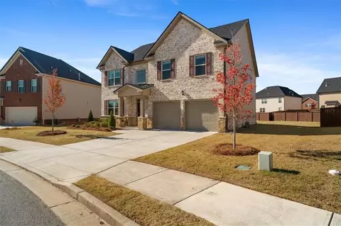 659 Azalea Bloom Dr, Loganville, GA 30052