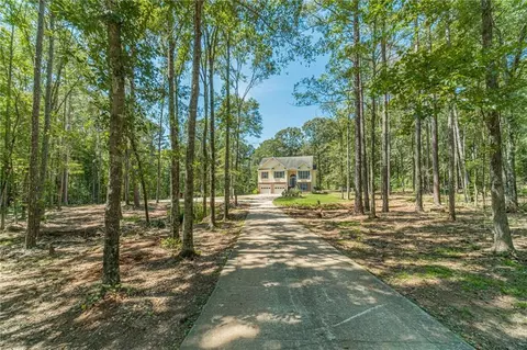 246 Azalea Farms Rd, Social Circle, GA 30025