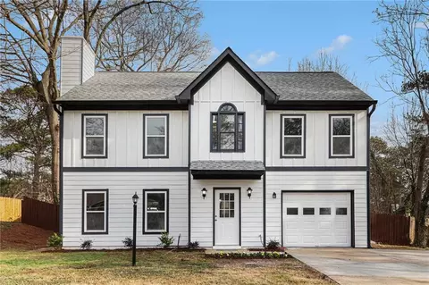1035 Dominion Ct, Lawrenceville, GA 30044