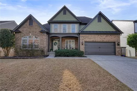 113 Edgewater Trl, Canton, GA 30115