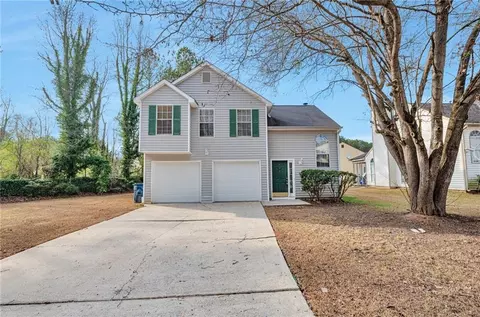 8239 Valley Blf, Riverdale, GA 30274