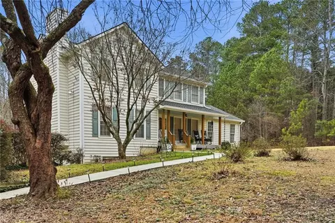 185 Picketts Xing, Acworth, GA 30101